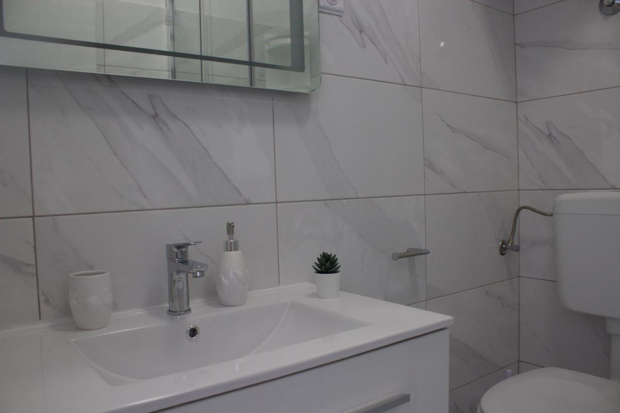 Apartmani Bauk Пучишча Экстерьер фото